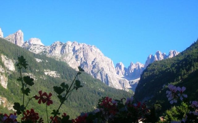 Garnì Lago Alpino