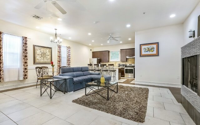 Stylish Condos Close to Art and Culture