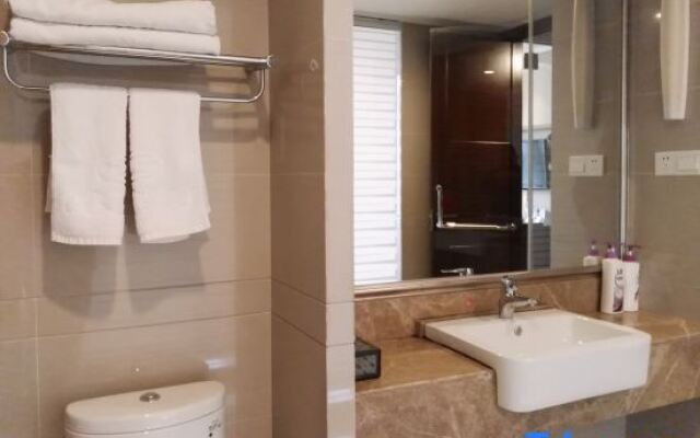 Huanggang New Beacon Waiden Hotel