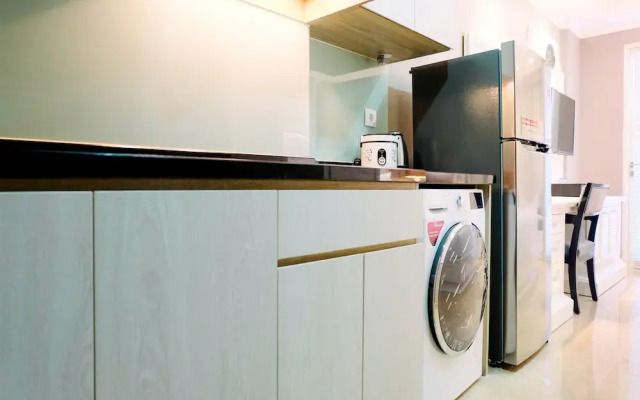 Elegant Studio Menteng Park Apartment