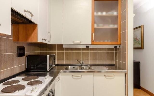 JOIVY Lovely Apt with Communal Pool in Nervi