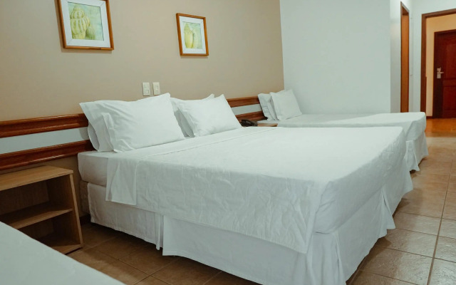 Sarana Praia Hotel