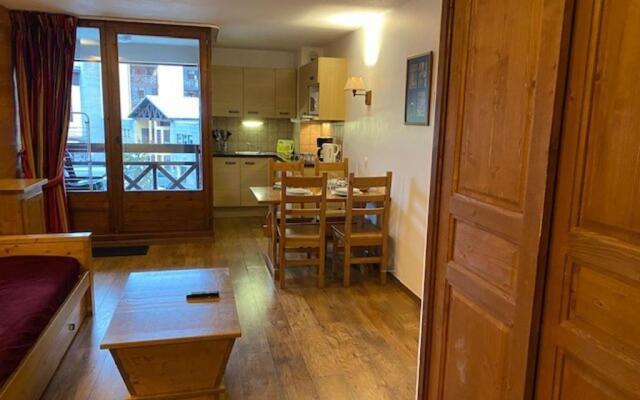 Studio Brides-les-Bains, 1 pièce, 4 personnes - FR-1-512-252