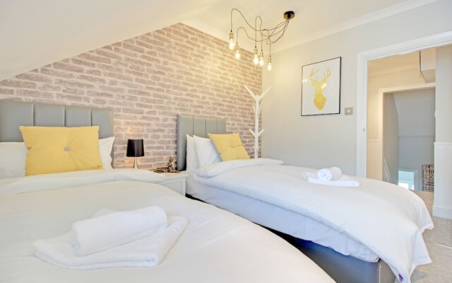 Urban Chic Central Brighton Apartment