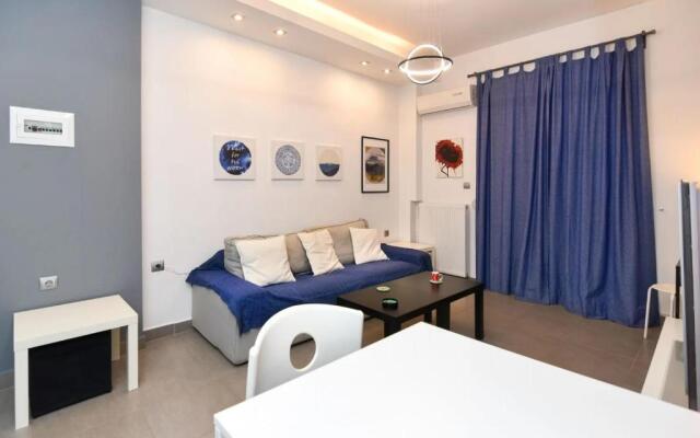 Excellent apartment luxuriously renovated