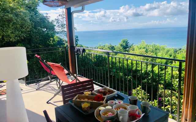 Magnifique Villa Bauhinia, Piscine vue mer