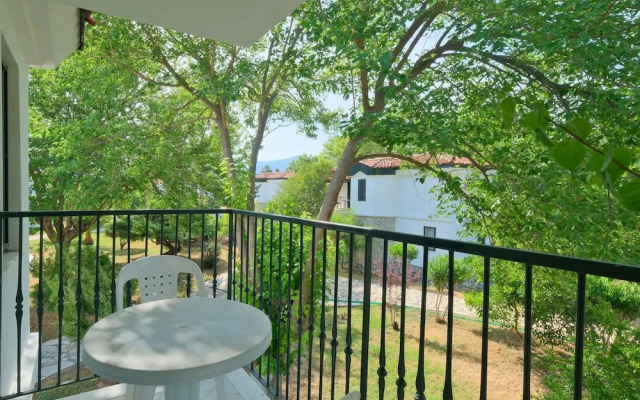 Club Mel Holiday Resort