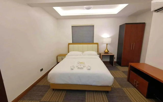 Aurora Villas and Cabin Resort