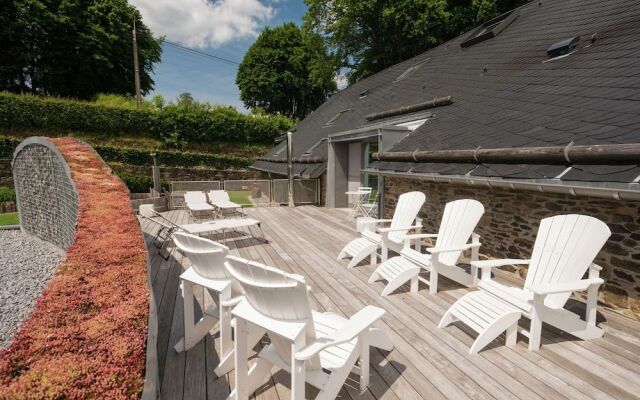 Majestic Holiday Home In Butgenbach With Turkish Steambath