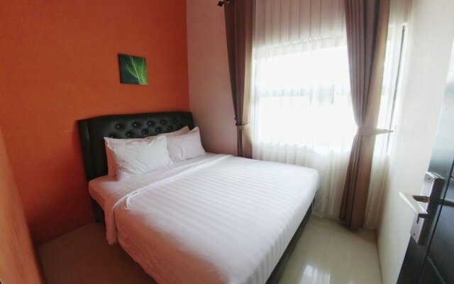 The Batu Villas No 10 near Museum Angkut