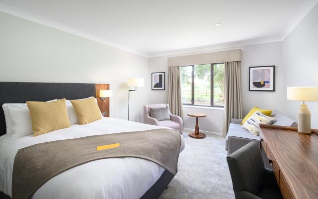 voco Oxford Spires by IHG