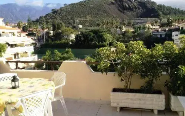Prime Homes Bright Attic 2bd Apartment