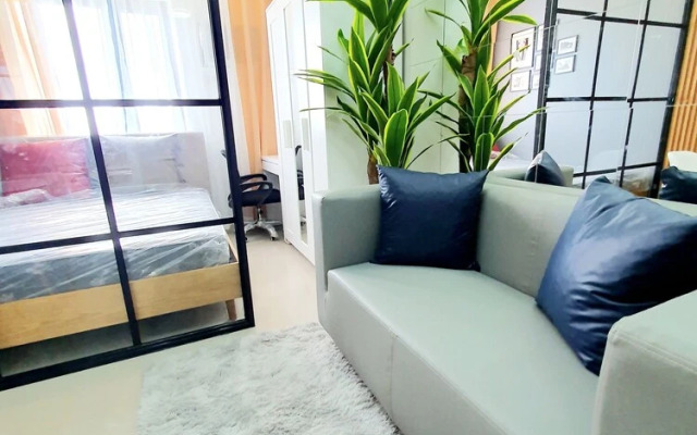 Green 2 Res Scandi-Industrial Free Wi-Fi
