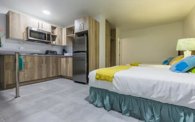 Turibana Plaza Suite 9