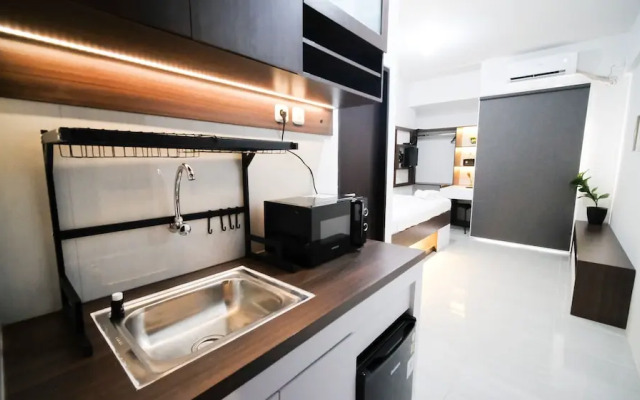 Modern And Simple Studio (No Kitchen) Apartment At Suncity Residence