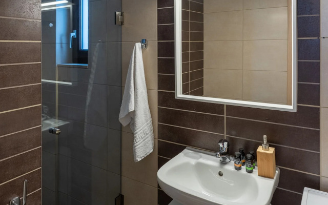 Syra Suites