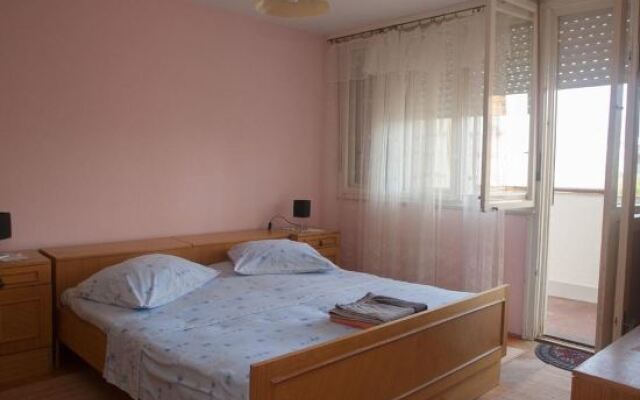 Apartment Anavi 93