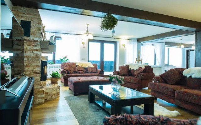 Bran Monte Crai Chalet