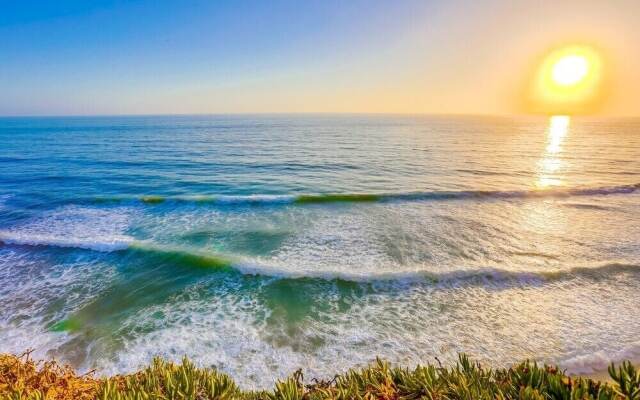 Surf House 3 Bedroom Home