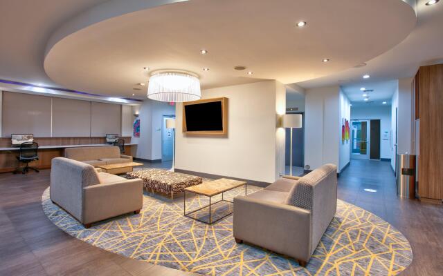 Holiday Inn DFW South by IHG