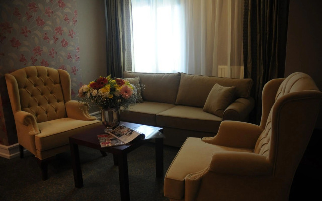 Paradise Island Hotel