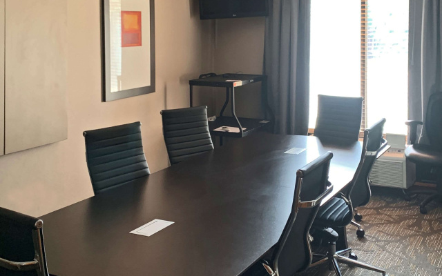 Comfort Inn & Suites Columbus North