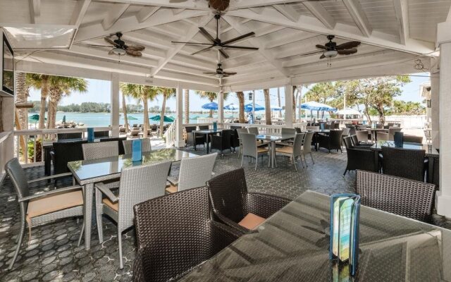 DreamView Beachfront Hotel & Resort