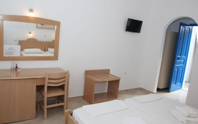 Aiolos Hotel