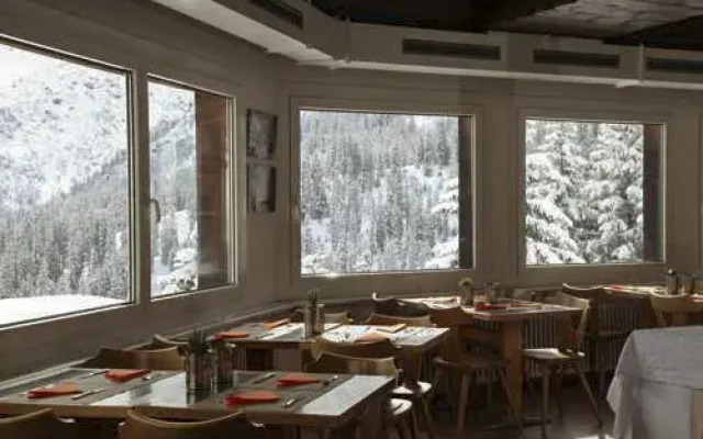 Mittendrinn Arosa B&B