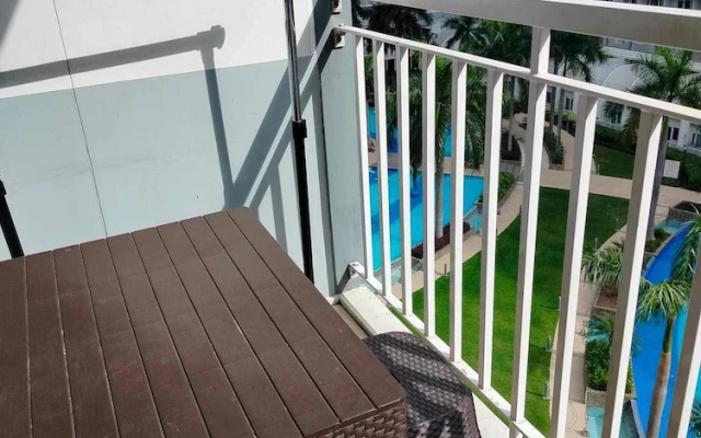 Peaceful Pasay Oasis - Entire Apartment for Rent