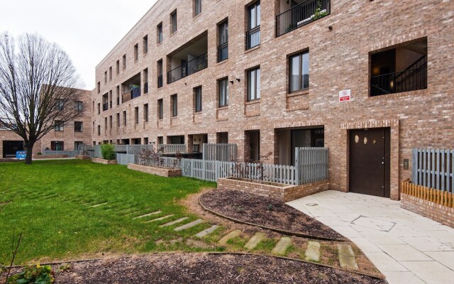 The Shalfleet Drive Apartment - ATN