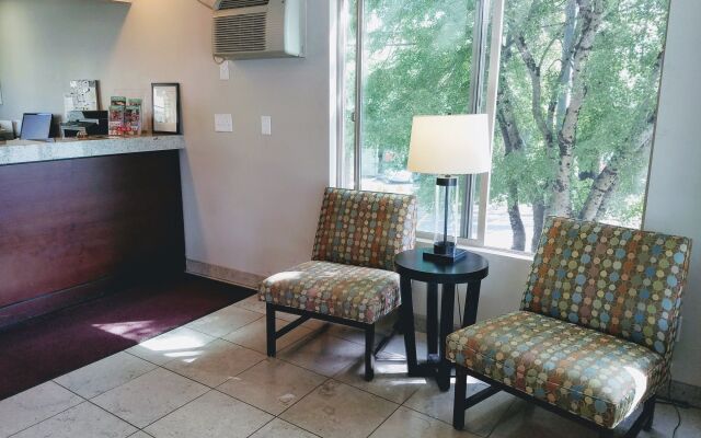 Aladdin Inn & Suites