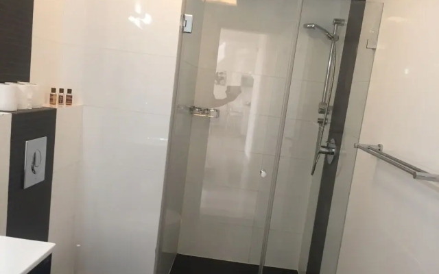 MBH2 - 12 Maavar Beit Haknesset - Jerusalem-Rent