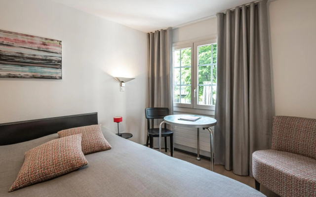 Hotel Hofgarten Luzern – Guest Rooms – Lucerne