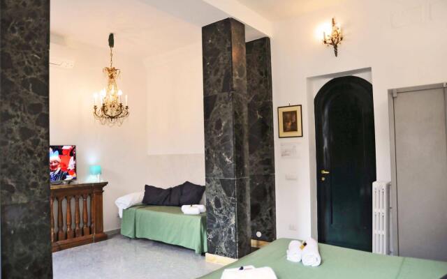 Enjoy Your Stay - in Rome