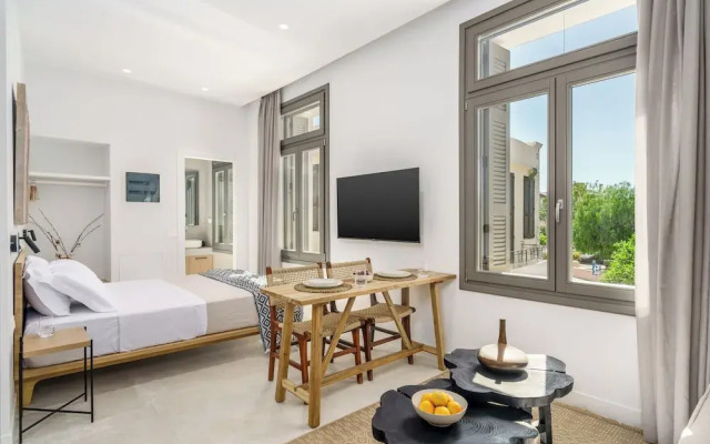 The Old Distillery Premium Suites