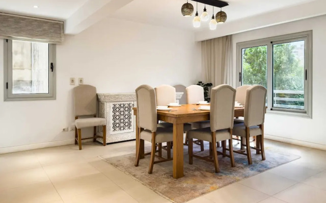 The Classic Contemporary Apartment, 2bdr