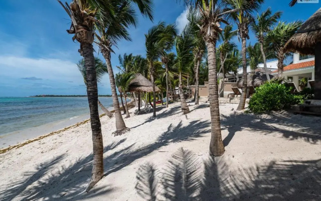 Mansion Villa in Soliman Bay for 34 guests!