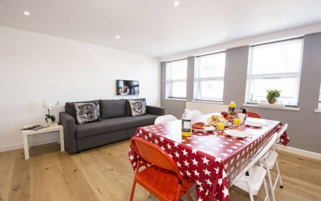 Two Bedroom Flat-Heart of London