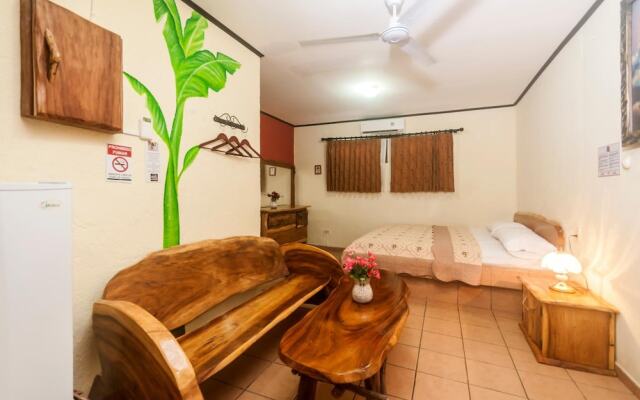 Cadillac Rock Hotel - Adults Only