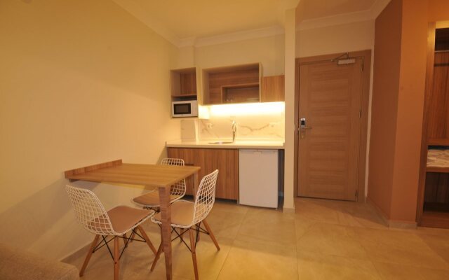 Isla Apartments