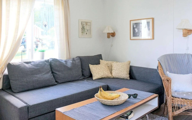 2 Person Holiday Home in Frandefors