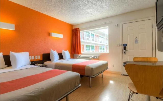 Tropicana Stays By Townhouse