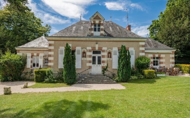 Pavillon De Subleine