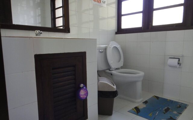 Baan Mee Oon