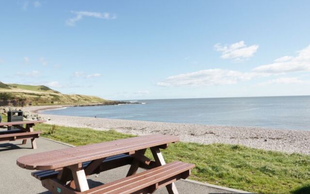 2 Craigarbel Crescent, Montrose