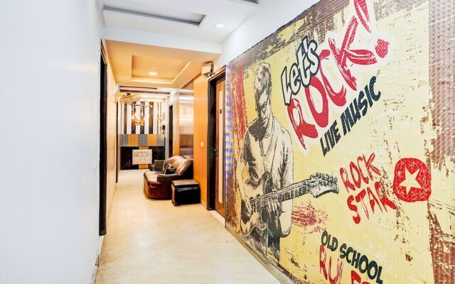 Fabhotel Season Grand