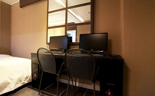 Indeogwon Valt Hotel
