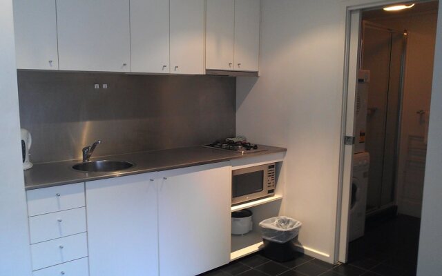 Ozstays Katz Apartments