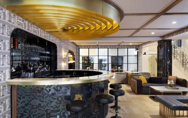 The Alest Hotel